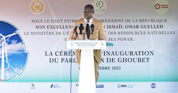 Djibouti  inaugure sa centrale éolienne et devient le premier pays africain 100% énergie verte